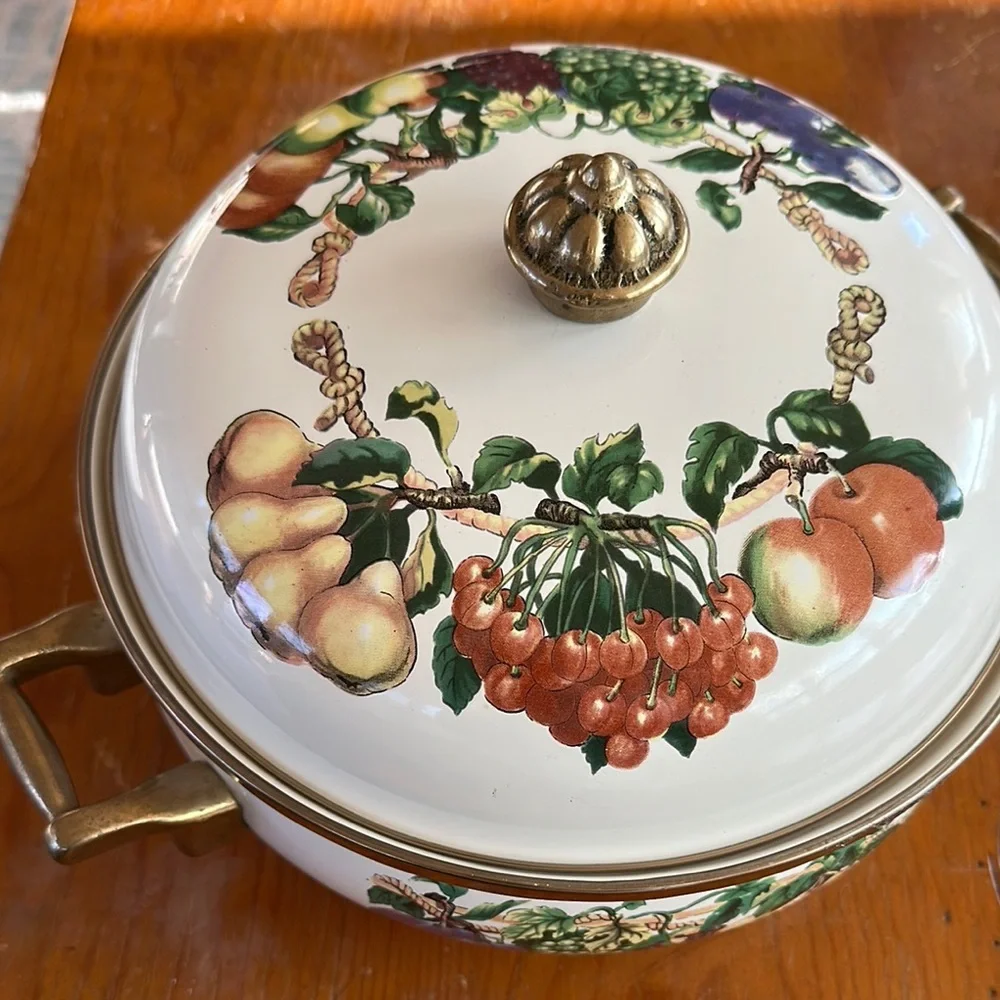 Tabletops Unlimited Vintage Fruit Design Ceramic Casserole pot with lid